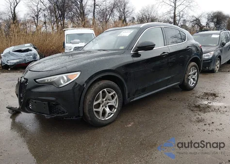 2020 Alfa Romeo Stelvio Awd z USA, uszkodzony, nr VIN ZASPAKAN8L7C91741
